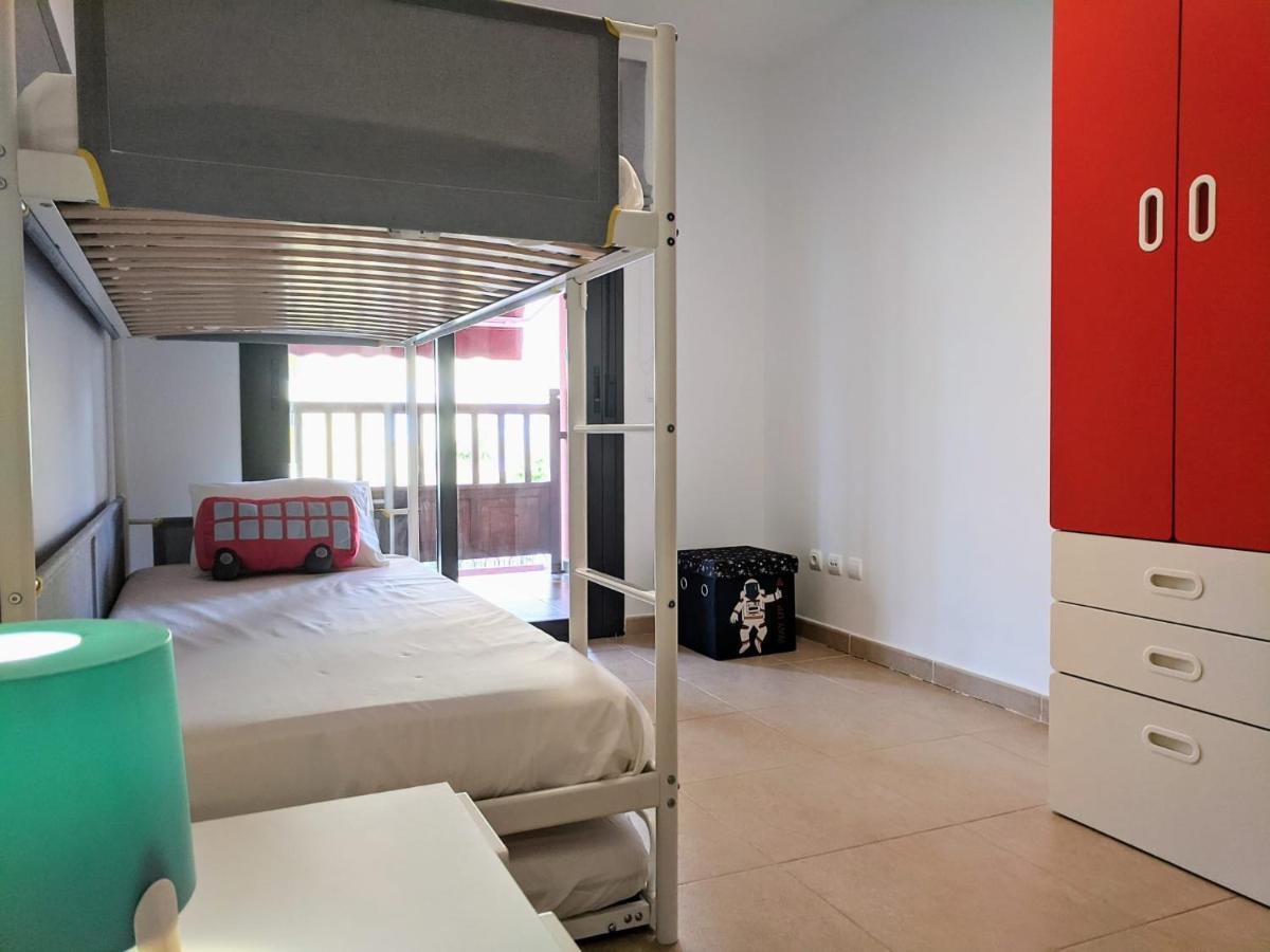 Espacioso Apartamento De 2 Dormitorios Palm-mar Esterno foto
