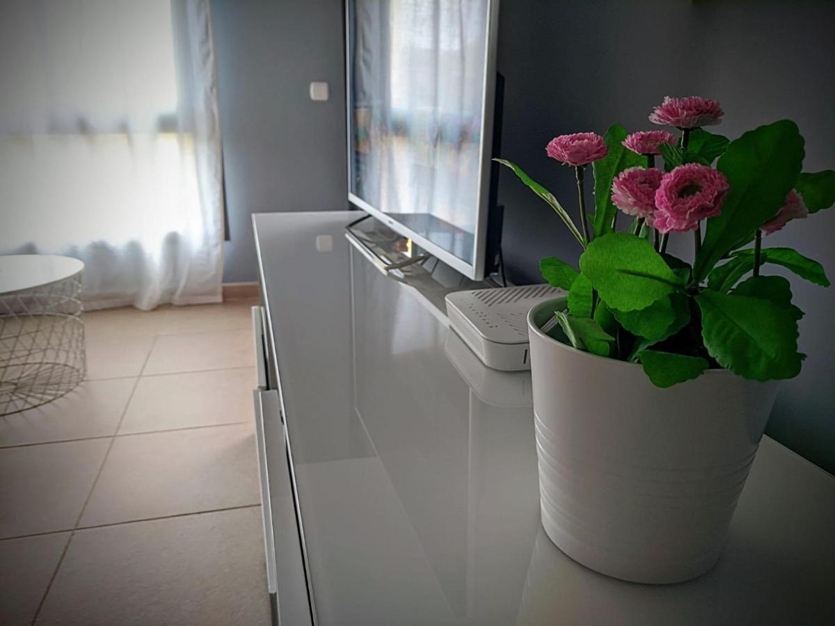 Espacioso Apartamento De 2 Dormitorios Palm-mar Esterno foto