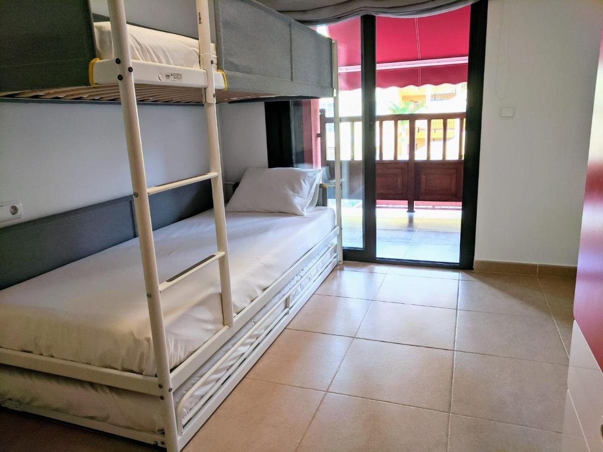 Espacioso Apartamento De 2 Dormitorios Palm-mar Esterno foto